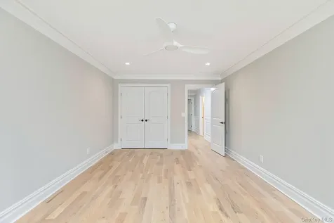 223 Townline Road Commack NY 11725