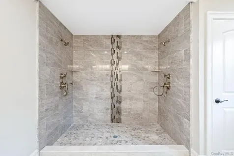 223 Townline Road Commack NY 11725