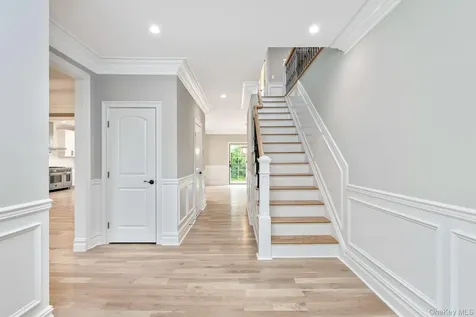 223 Townline Road Commack NY 11725