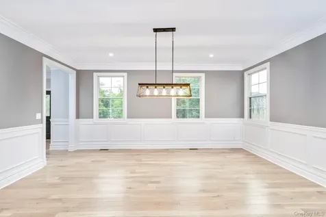 223 Townline Road Commack NY 11725