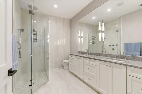 102 Three Ponds Lane E Woodbury NY 11797