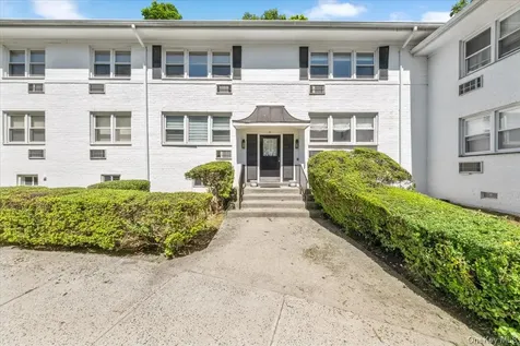 51 Avon Circle Rye Brook NY 10573