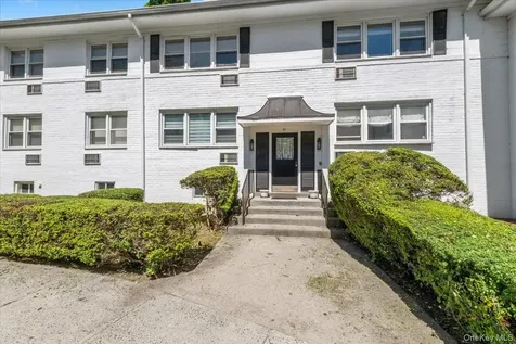 51 Avon Circle Rye Brook NY 10573