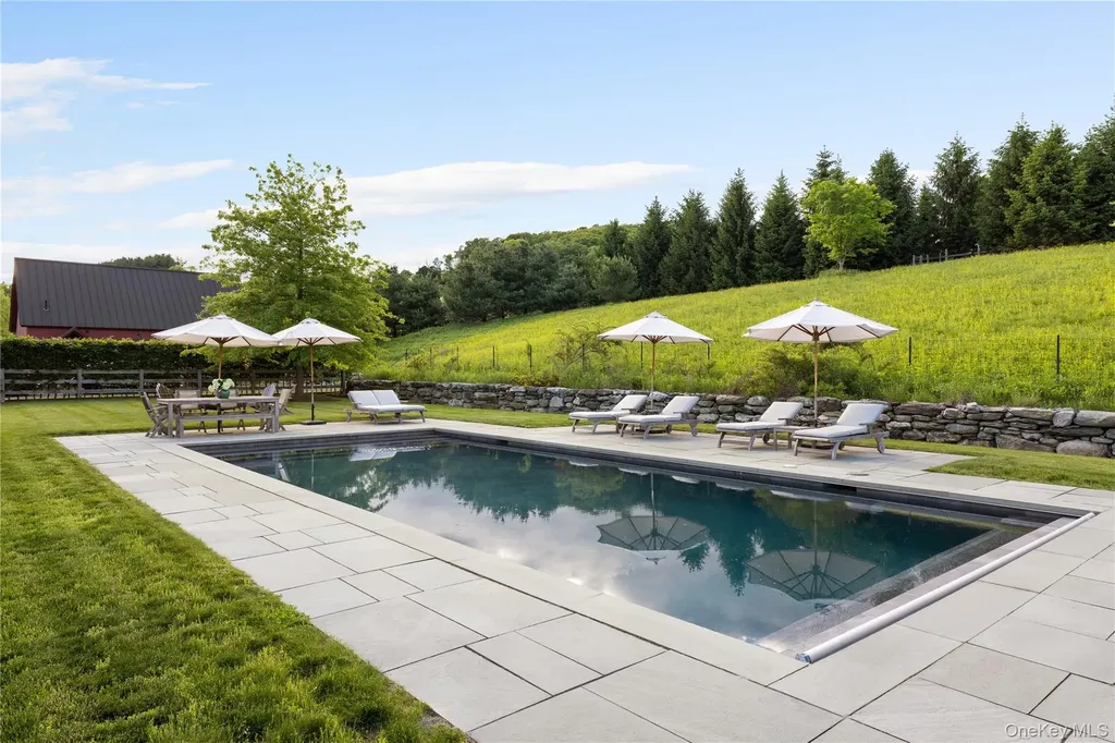 335 Dawson Road Hillsdale NY 12529