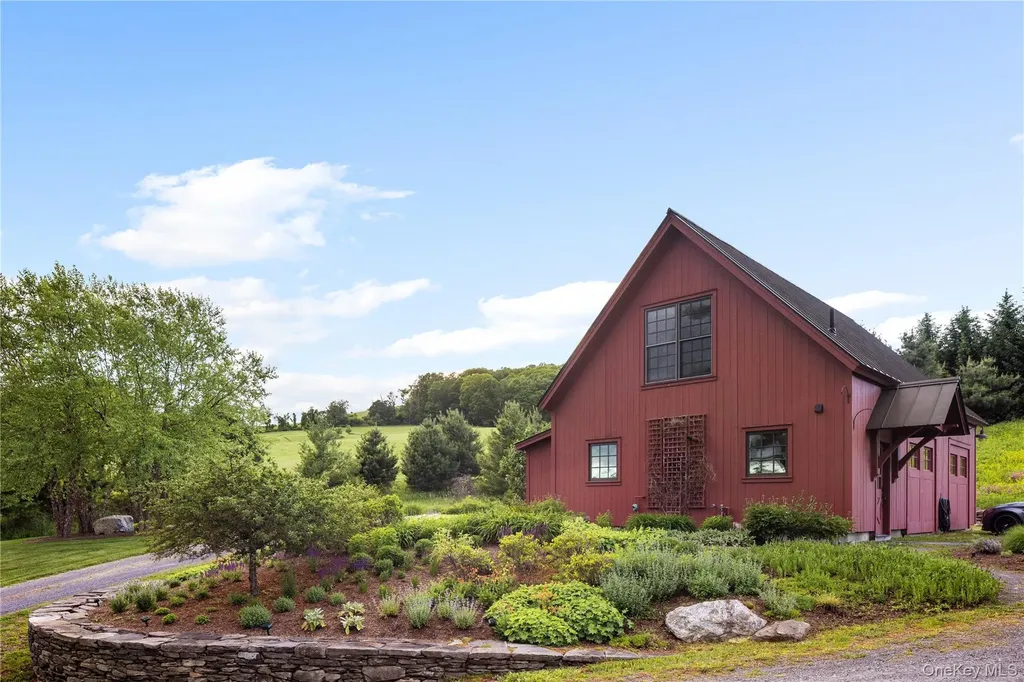335 Dawson Road Hillsdale NY 12529