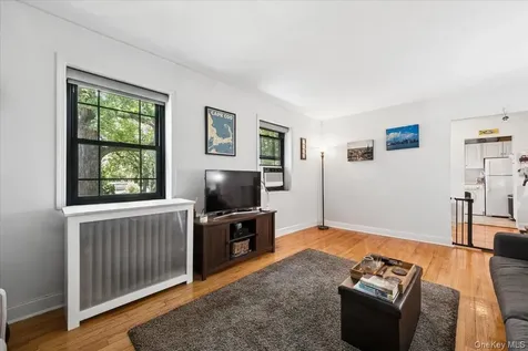 14 Manchester Road Eastchester NY 10709