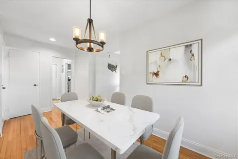 14 Manchester Road Eastchester NY 10709