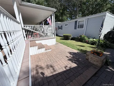 658 Sound Avenue Calverton NY 11933
