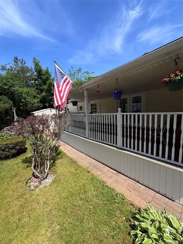 658 Sound Avenue Calverton NY 11933