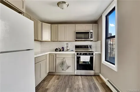 23 Park Hill Avenue Yonkers NY 10701