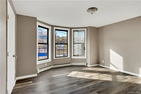 23 Park Hill Avenue Yonkers NY 10701