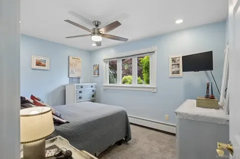 181 Emerson Avenue North Babylon NY 11703