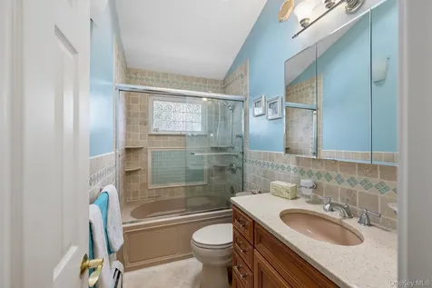 181 Emerson Avenue North Babylon NY 11703