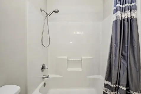 212 Old Farm Lane Mohegan Lake NY 10547