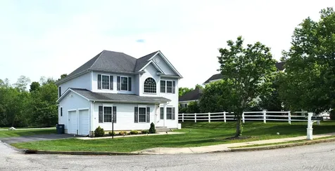 5 Mulberry Place Hopewell Junction NY 12533