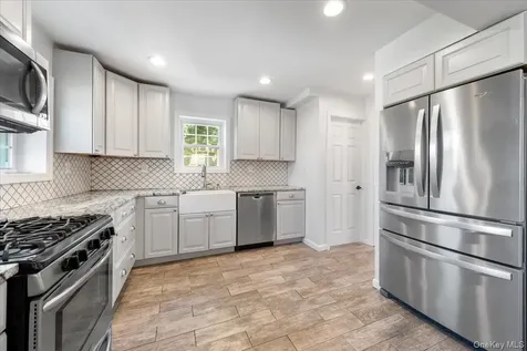 8 Interlaken Avenue New Rochelle NY 10801