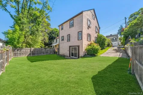 8 Interlaken Avenue New Rochelle NY 10801