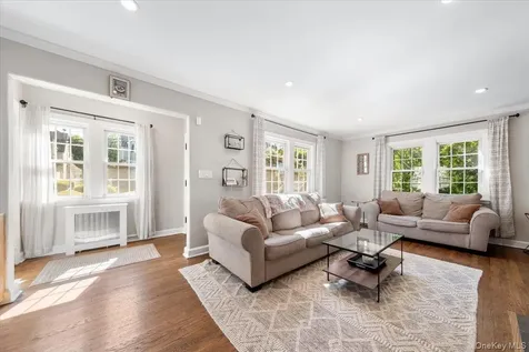 8 Interlaken Avenue New Rochelle NY 10801