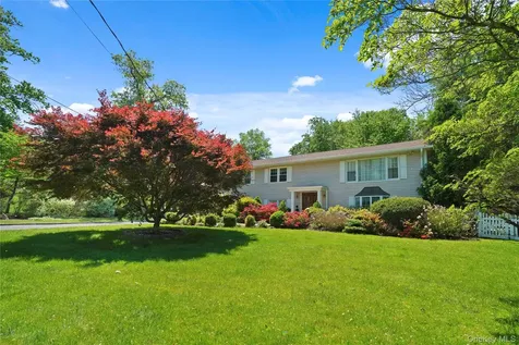 2 Rochambeau Drive Hartsdale NY 10530