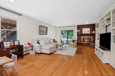 2 Rochambeau Drive Hartsdale NY 10530