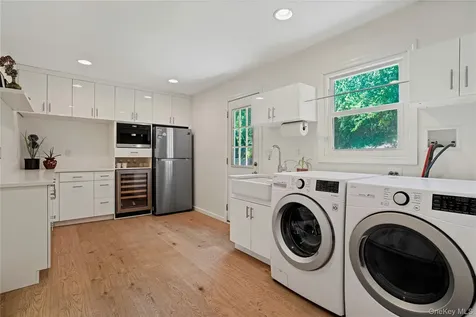 2 Rochambeau Drive Hartsdale NY 10530