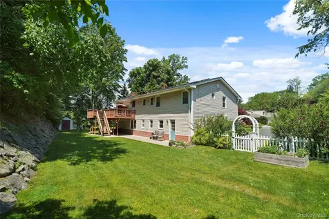 2 Rochambeau Drive Hartsdale NY 10530