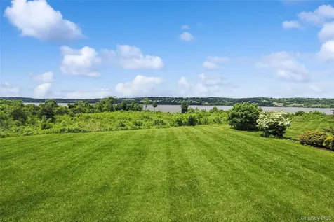 241 Old Castle Point Road Wappingers Falls NY 12590
