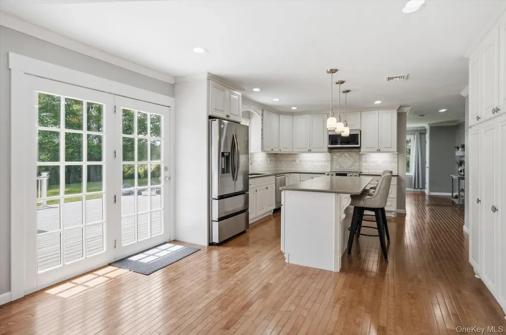 117 Southfield Road Baiting Hollow NY 11933