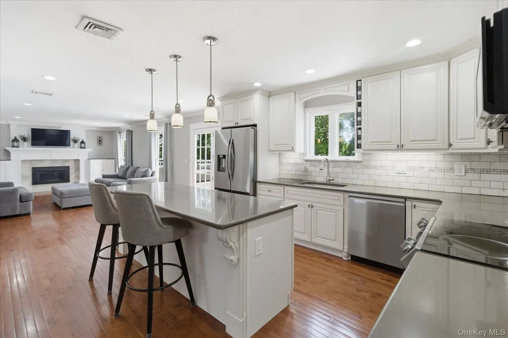 117 Southfield Road Baiting Hollow NY 11933