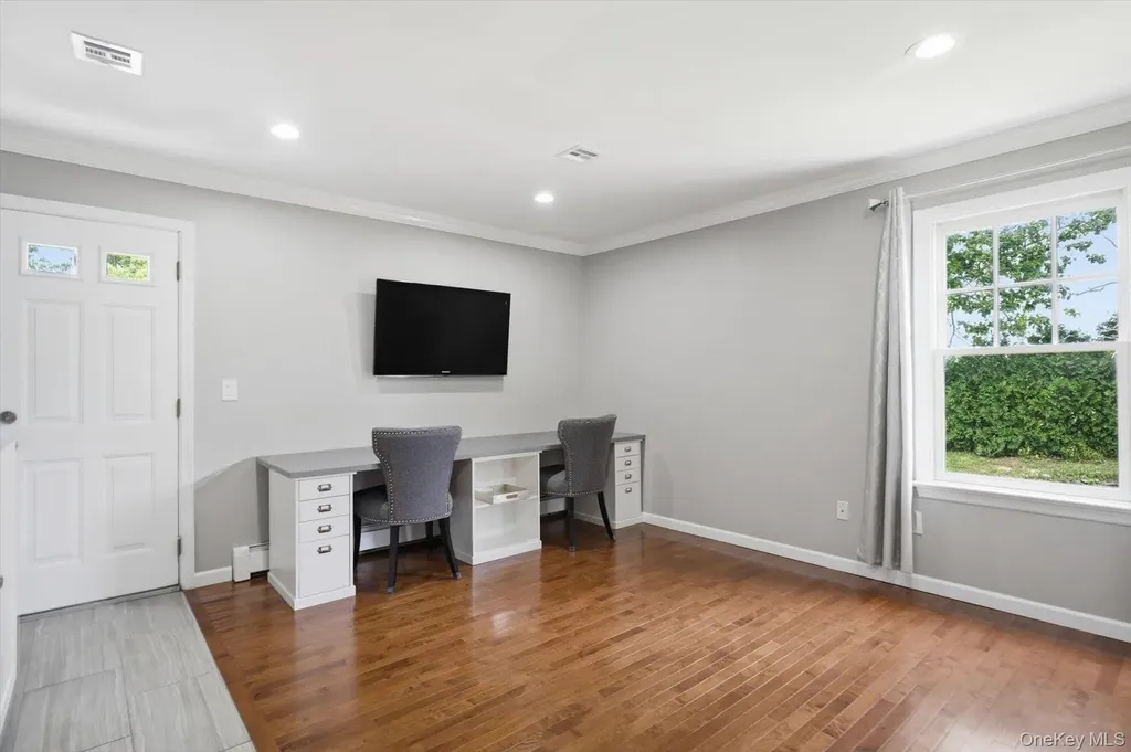 117 Southfield Road Baiting Hollow NY 11933