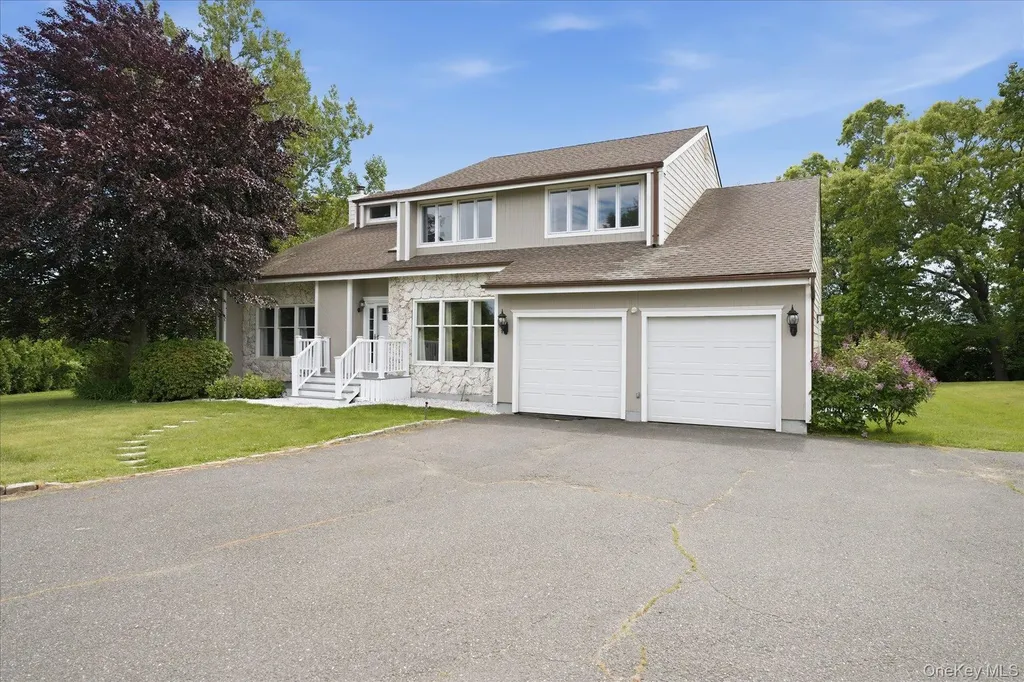117 Southfield Road Baiting Hollow NY 11933