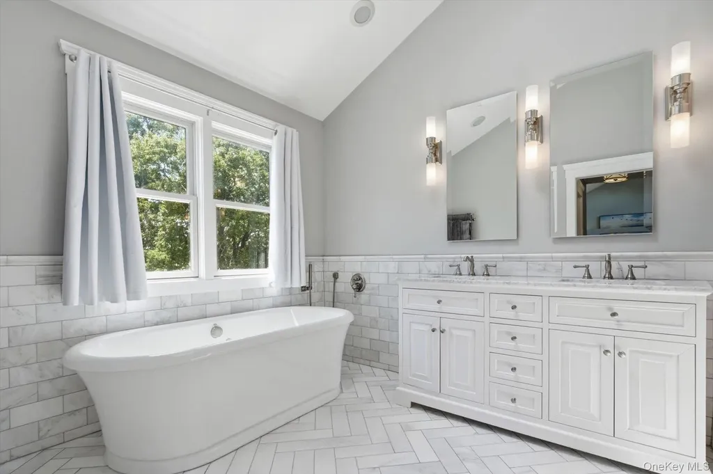 117 Southfield Road Baiting Hollow NY 11933