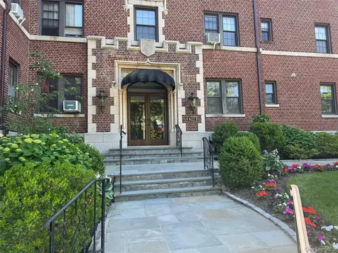 622 Pelhamdale Avenue Pelham NY 10803