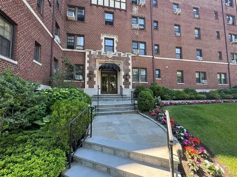 622 Pelhamdale Avenue Pelham NY 10803
