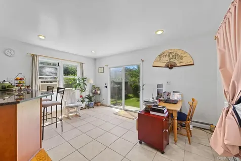 103 Nassau Drive Albertson NY 11507
