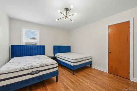21 Hillside Avenue Woodbourne NY 12788