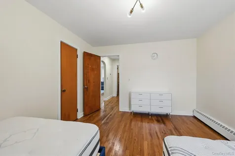 21 Hillside Avenue Woodbourne NY 12788