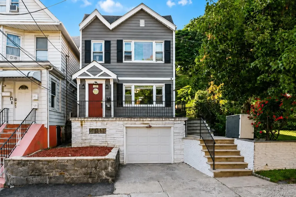 113 Hart Avenue Yonkers NY 10704