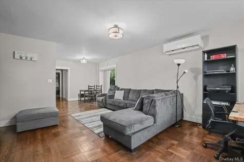113 Hart Avenue Yonkers NY 10704