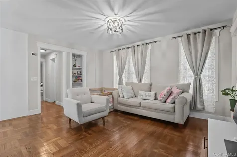 113 Hart Avenue Yonkers NY 10704