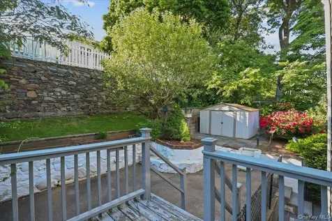 113 Hart Avenue Yonkers NY 10704