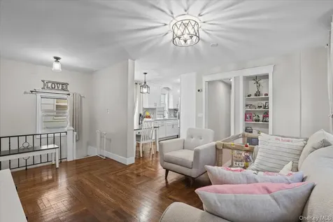 113 Hart Avenue Yonkers NY 10704