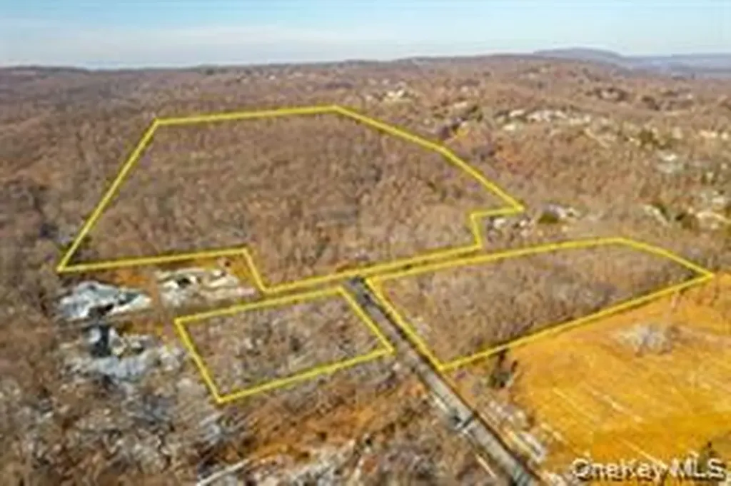 Beekman Road Hopewell Junction NY 12533