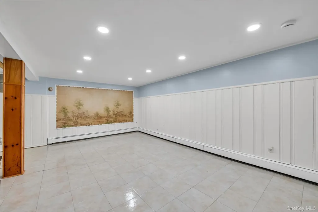 284 Whitehall Road Garden City NY 11530