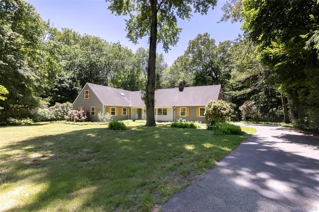 14 Appleby Drive Bedford NY 10506