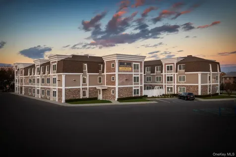 168 Fulton Street Farmingdale NY 11735