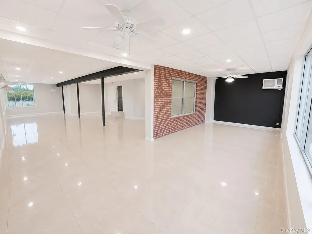 267 Burnside Avenue Lawrence NY 11559