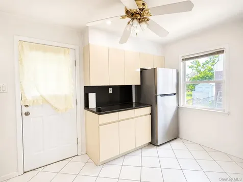 43 Mcalester Avenue Hicksville NY 11801
