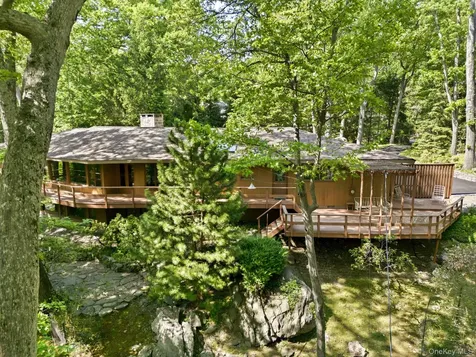 12 Tallwoods Road Armonk NY 10504