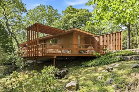 12 Tallwoods Road Armonk NY 10504